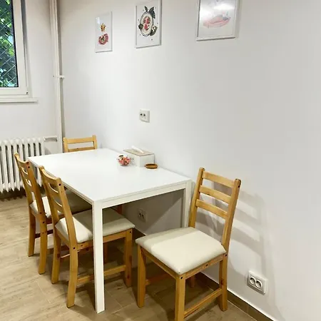 Rsa - Comfort Near Centre Bucharest