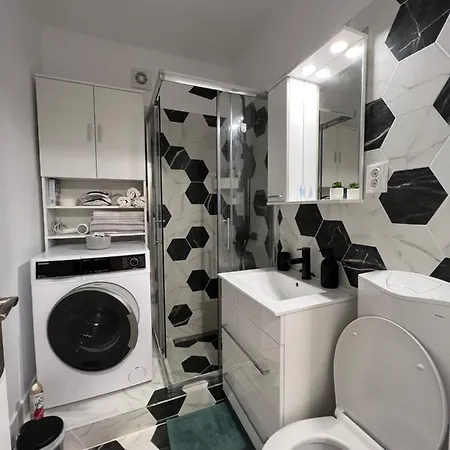 Rsa - Comfort Near Centre